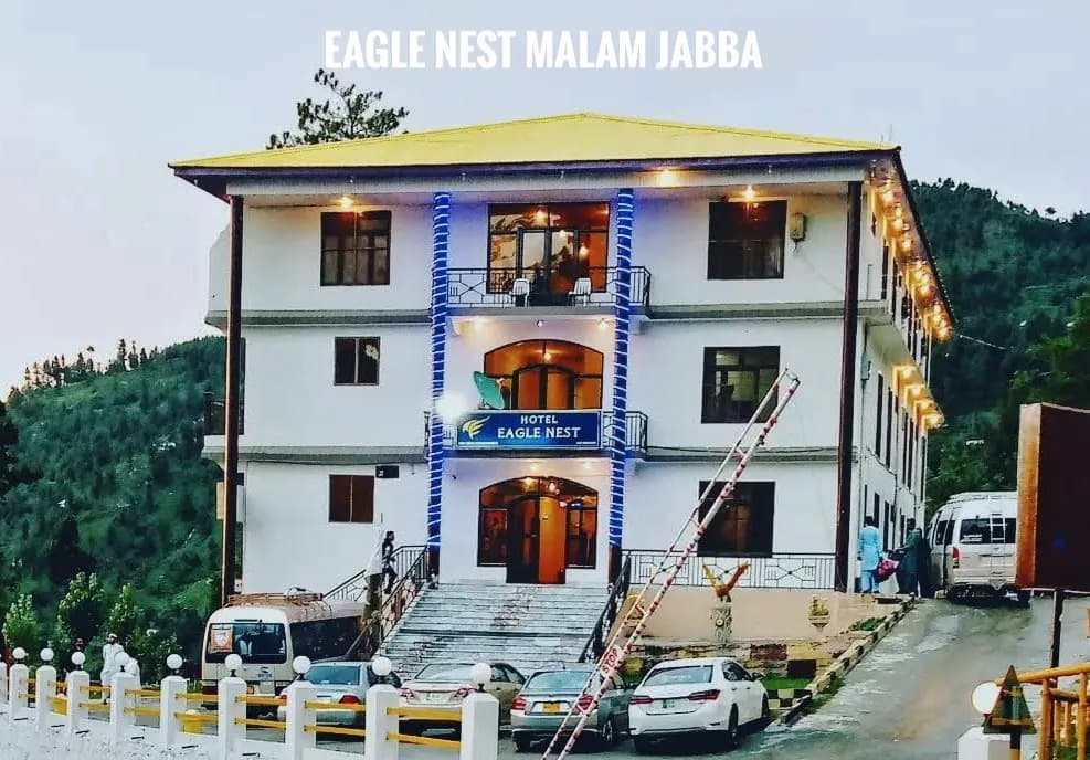 Eagles Nest Hotel Malam Jabba