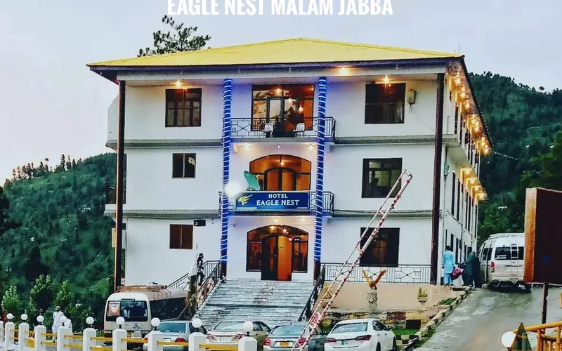 Eagles Nest Hotel Malam Jabba