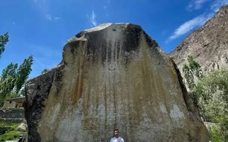 Manthal Buddha Rock